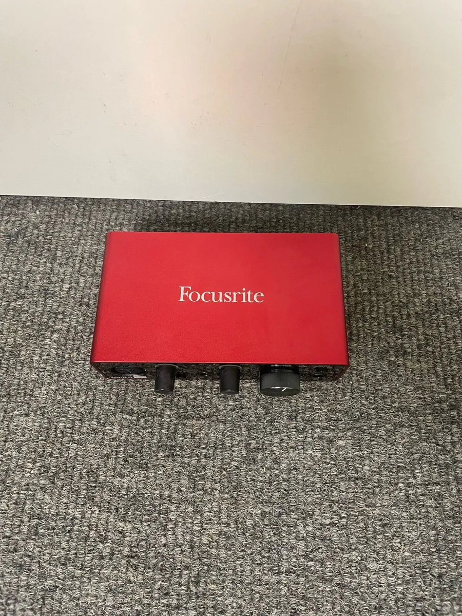 Focusrite Scarlett Solo 3rd Gen Audio Interface - Image 2