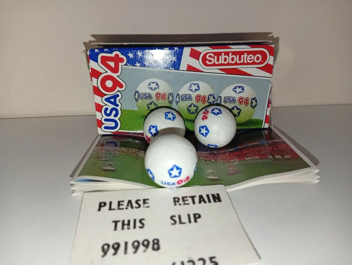 Waddingtons Subbuteo World Cup 1994 3 Footballs