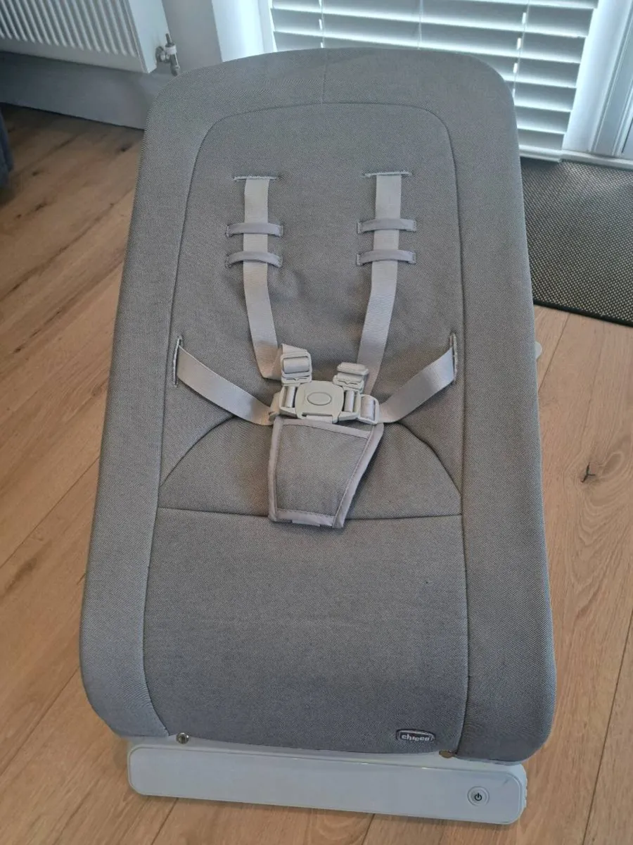 Chico Rhythm n Sound Bouncer/Glider - Image 1