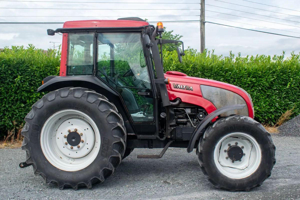 2008 Valtra A95 - Image 2