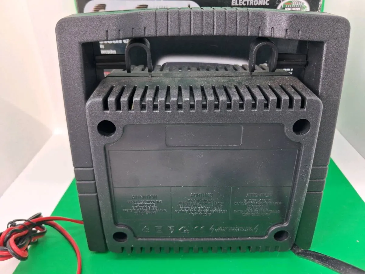 Postage - SELMAR Battery Charger Completely Automa - Image 2