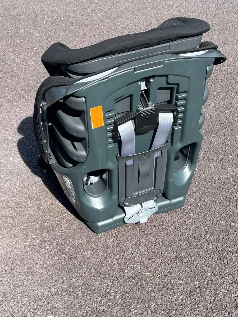 Child Seat - Image 2