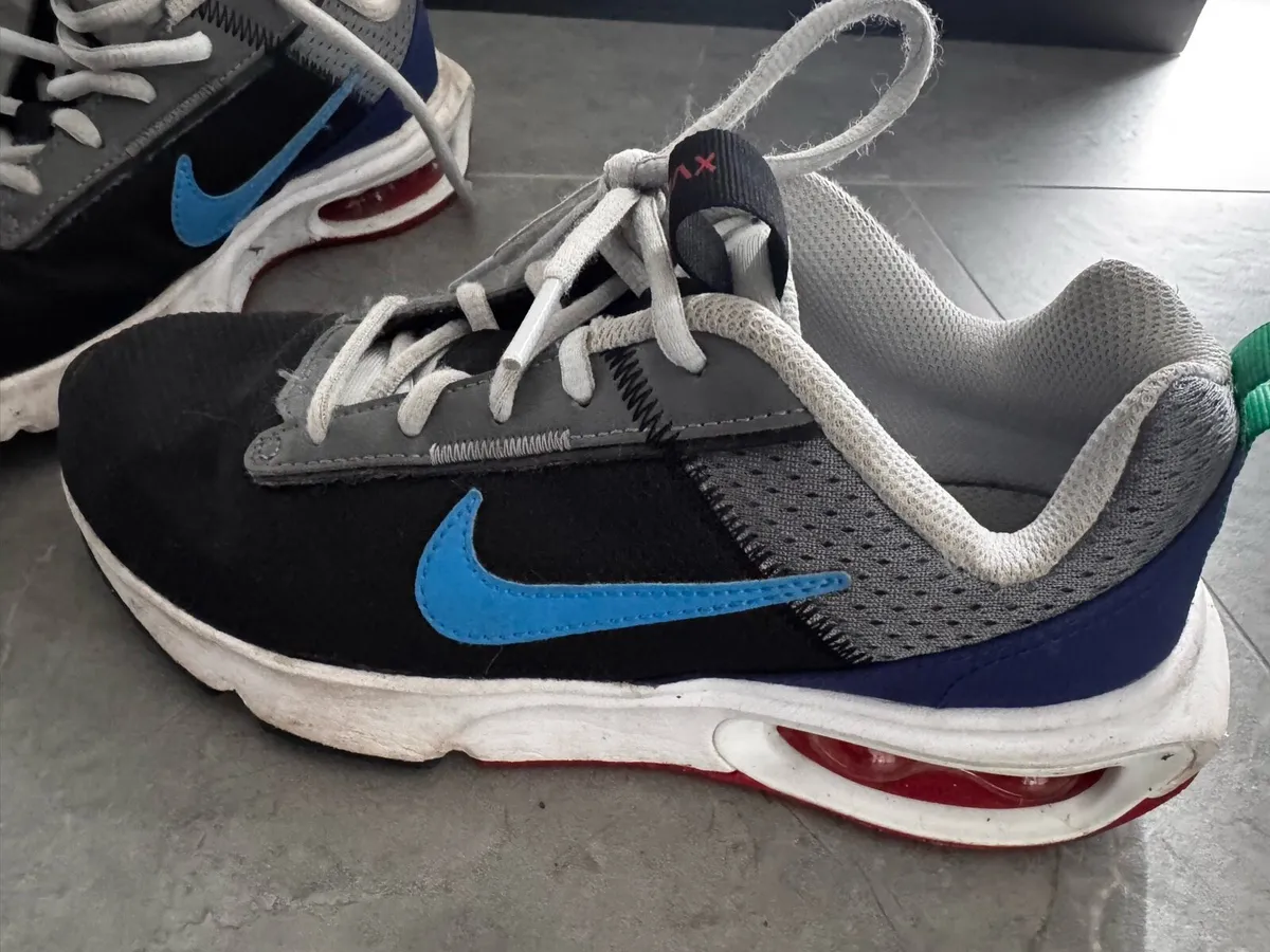 Nike runners - Image 2
