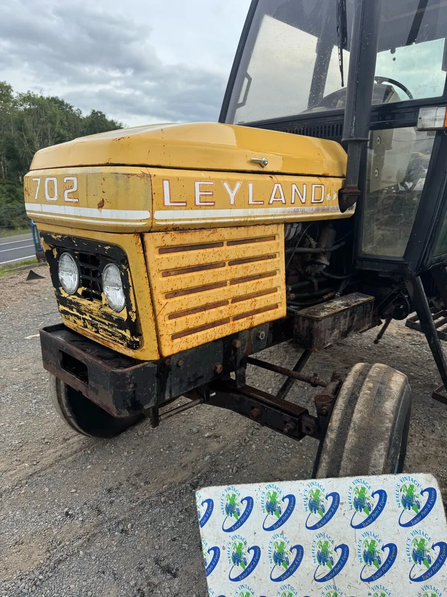 Leyland 702 2WD Tractor - Image 2