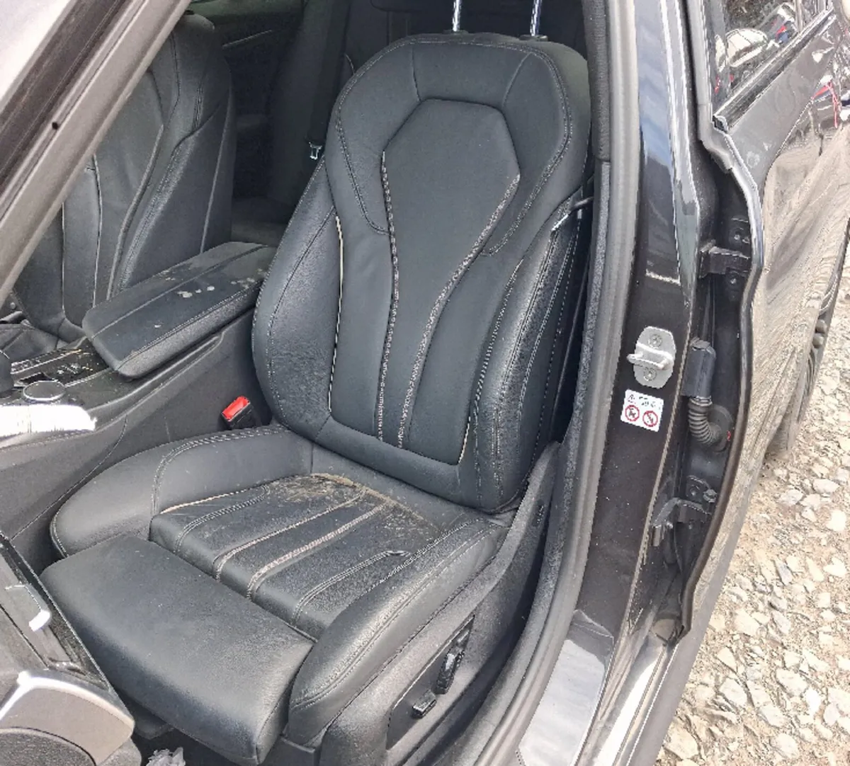 2020 BMW G30 530e Complete MSport Leather Interior - Image 2