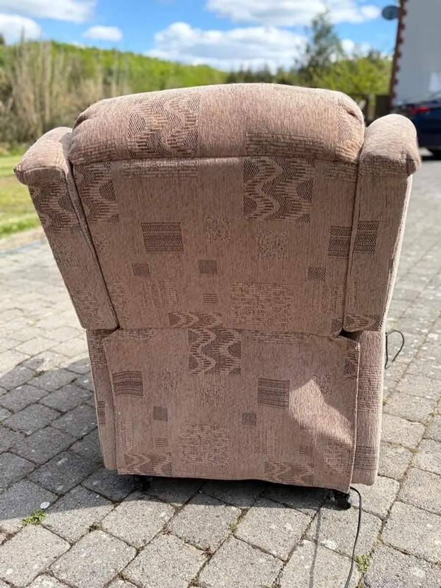 Rise & Recline Armchair (Tilt & Lift) - Image 4