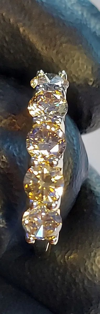1.6 ct VS-SI Natural Diamond 14Kt Gold Ring IGI - Image 3