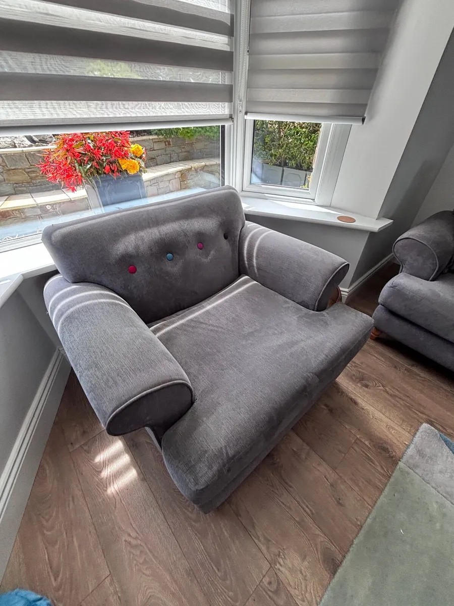 3-Seater + Armchair Sofa Set for Sale - Image 4