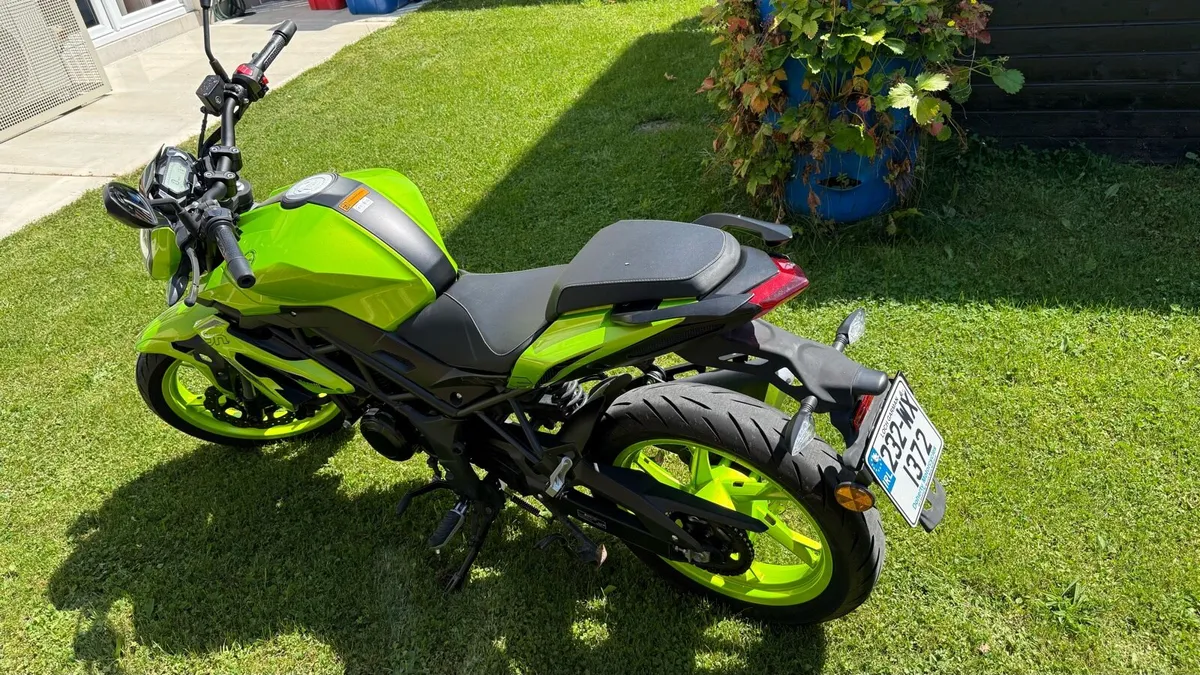 Benelli bn 125 - Image 4