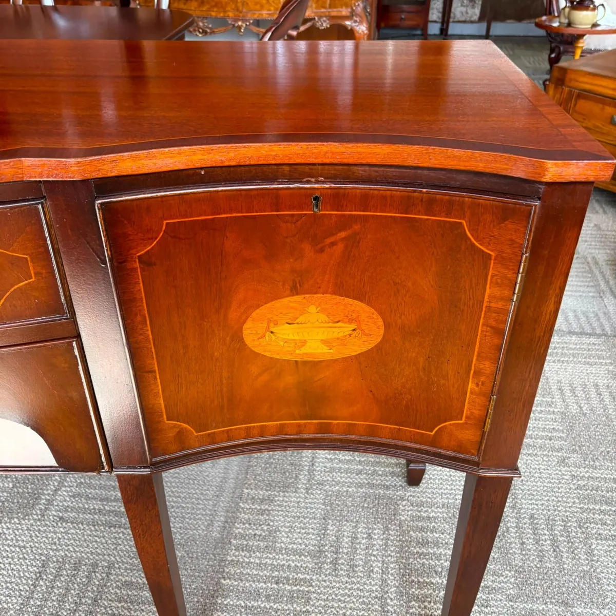 Vintage mahogany flamed bow-fronted sideboard - Image 4