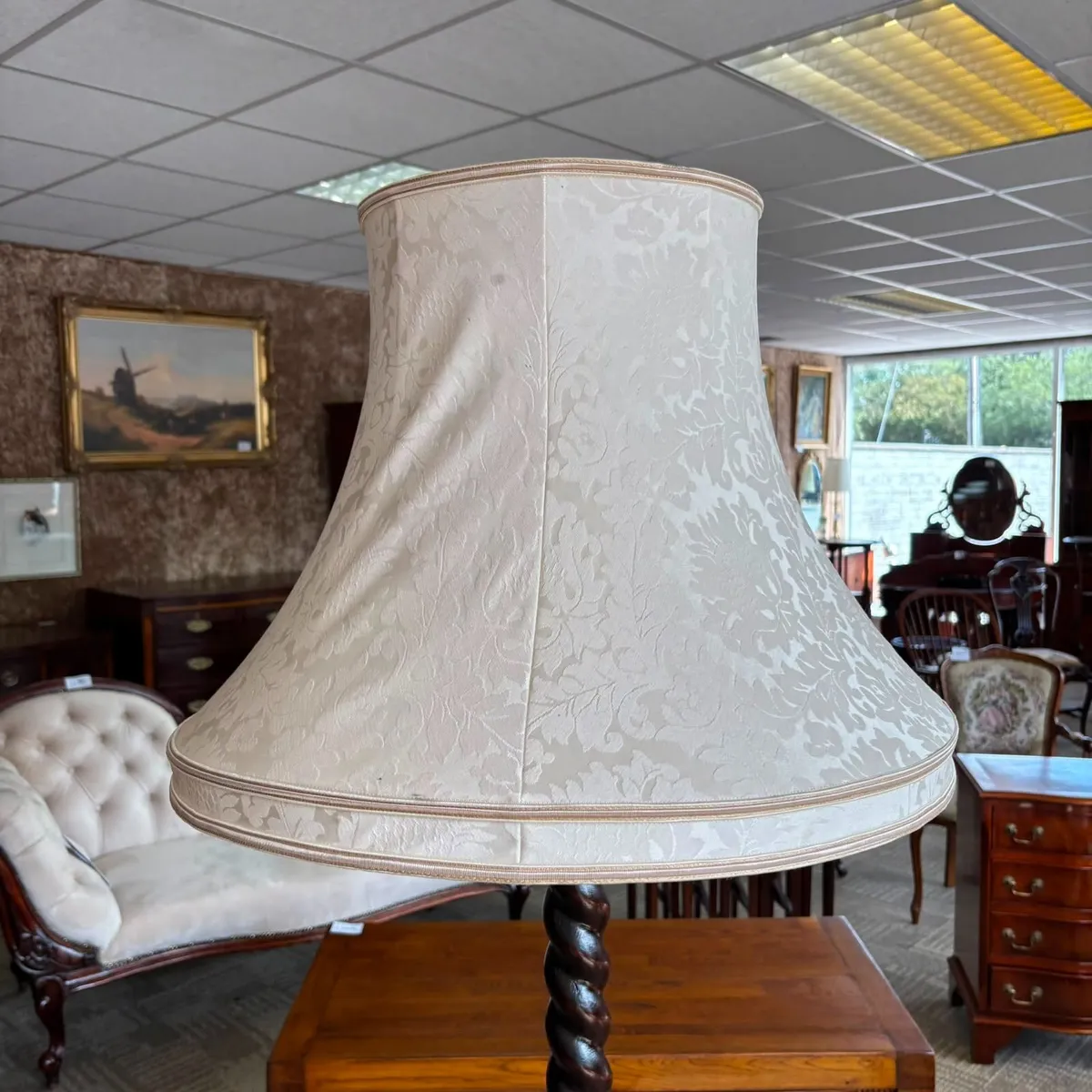 Victorian mahogany barely twisted floor lamp with - Image 3