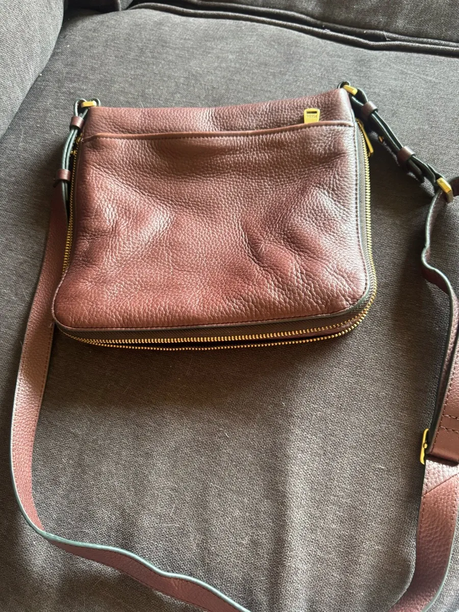 Fossil handbag - Image 1