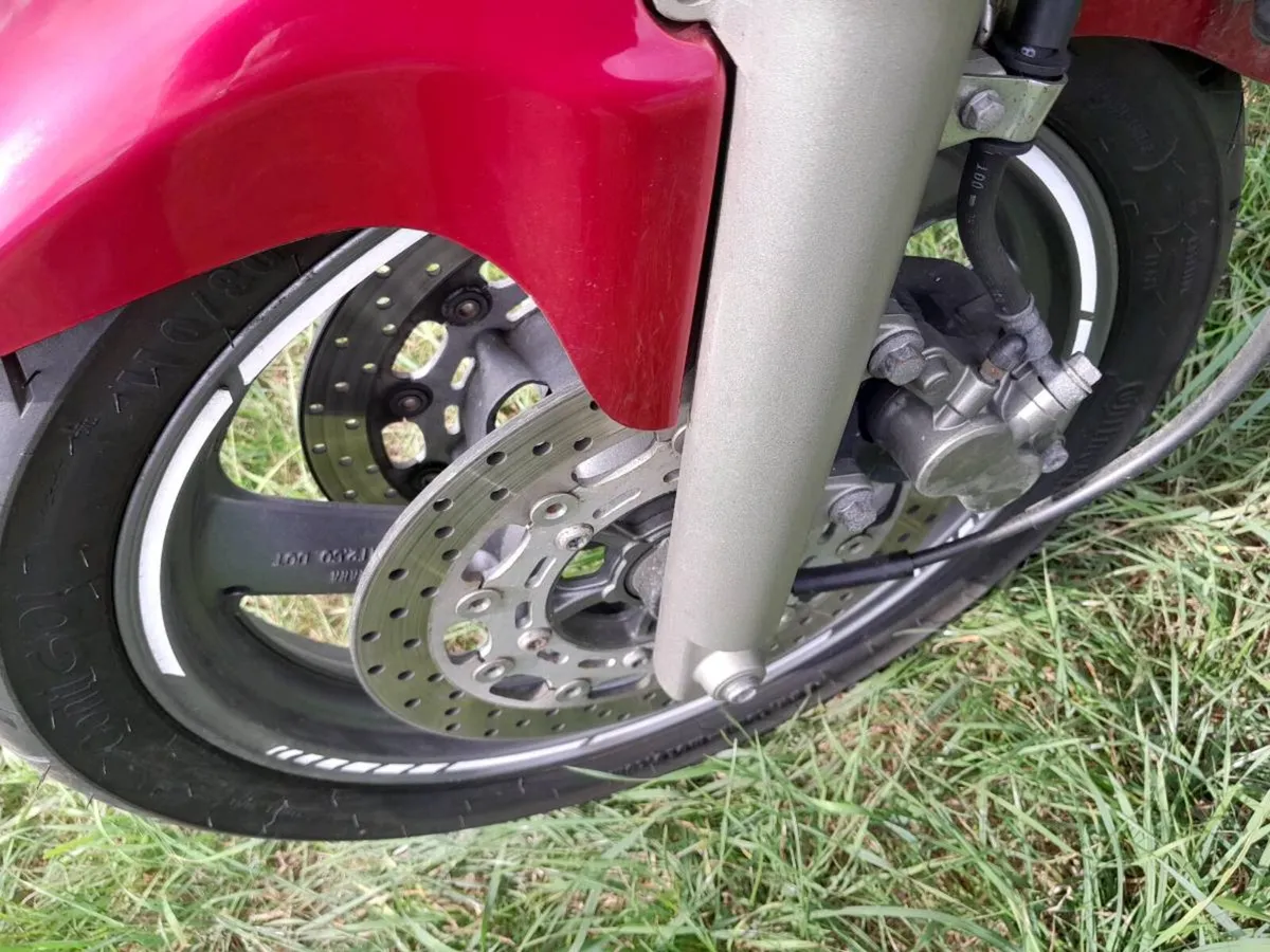 Yamaha xj 600 diversion. - Image 4
