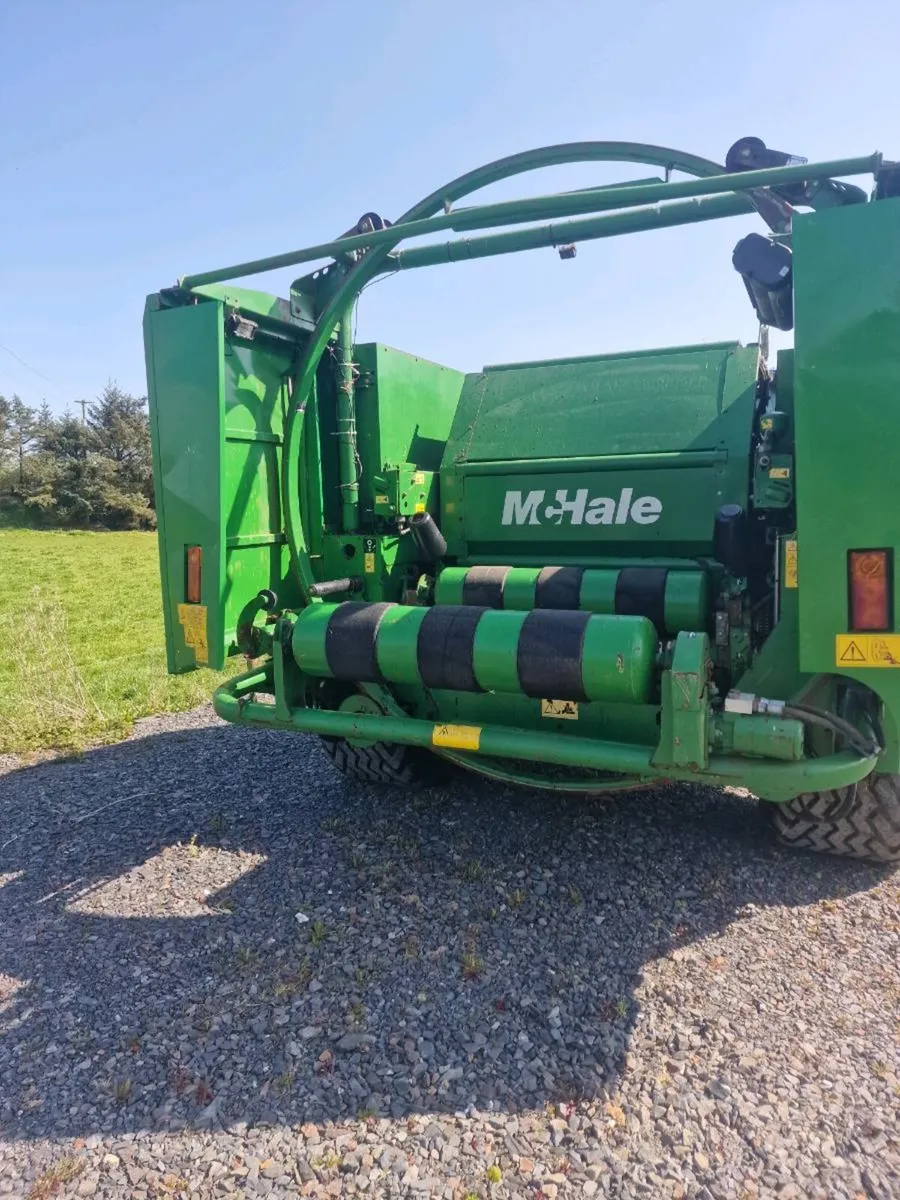 McHale  baler - Image 3
