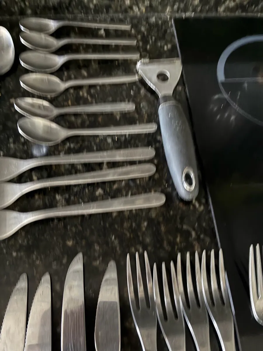 Cutlery Collection (32 pieces) - Image 3