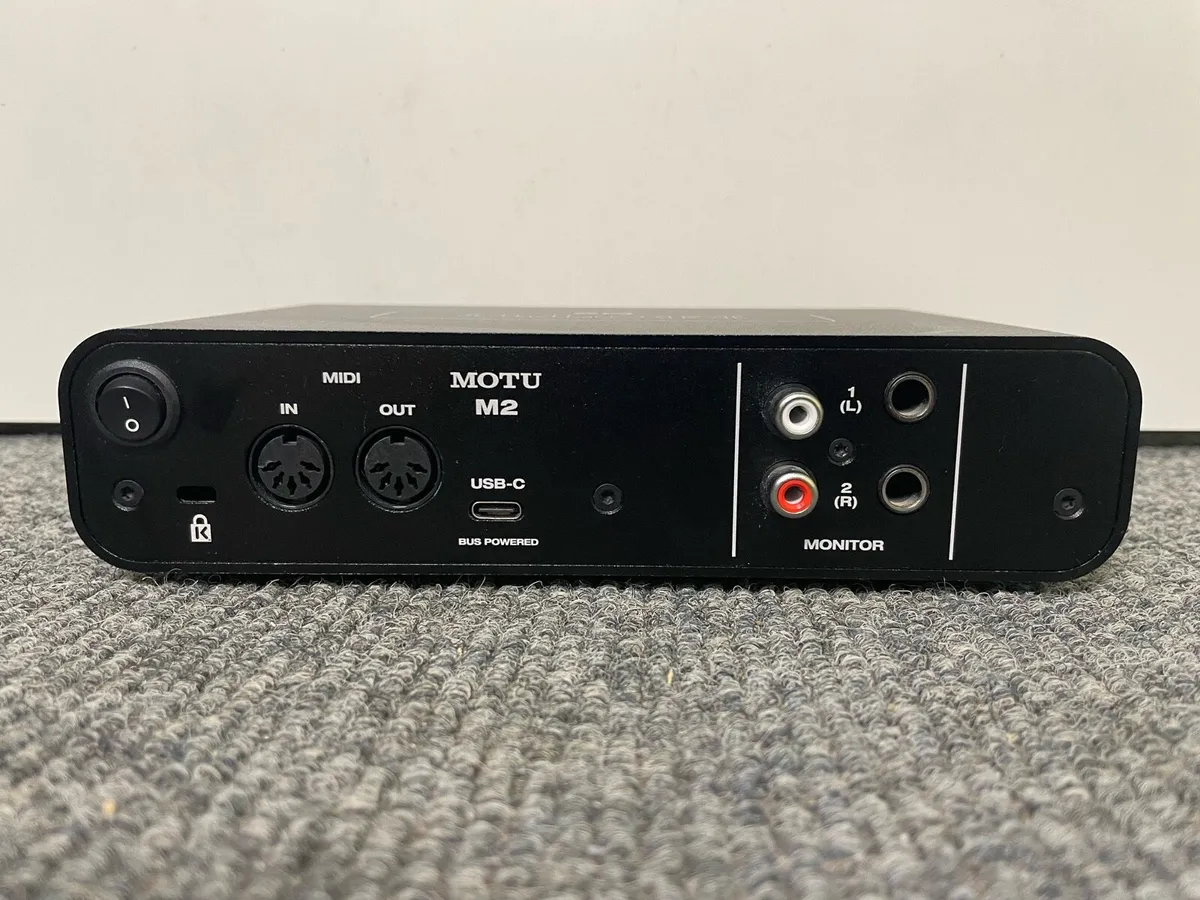 Motu M2 Channel Audio Interface - Image 4