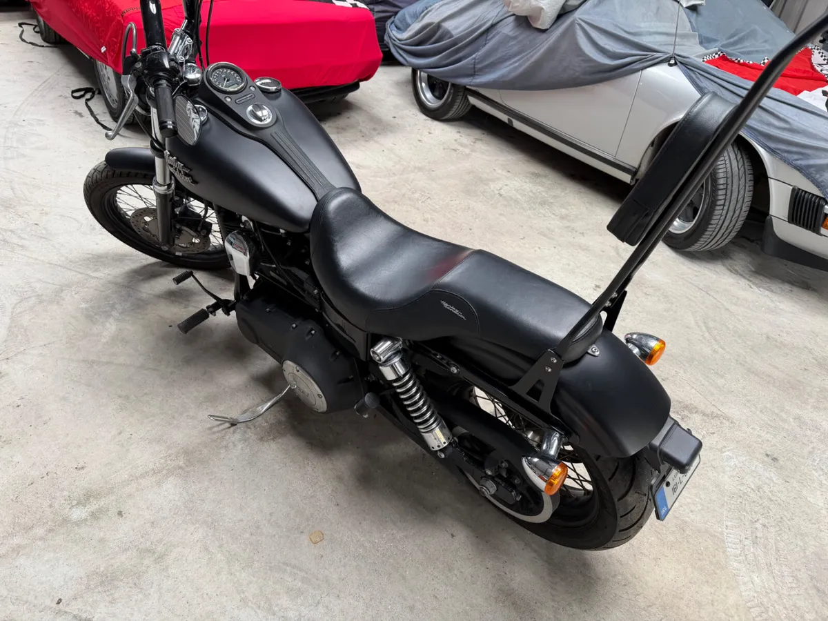 HARLEY DAVIDSON Street Bob 2016 14k KLM’s - Image 2