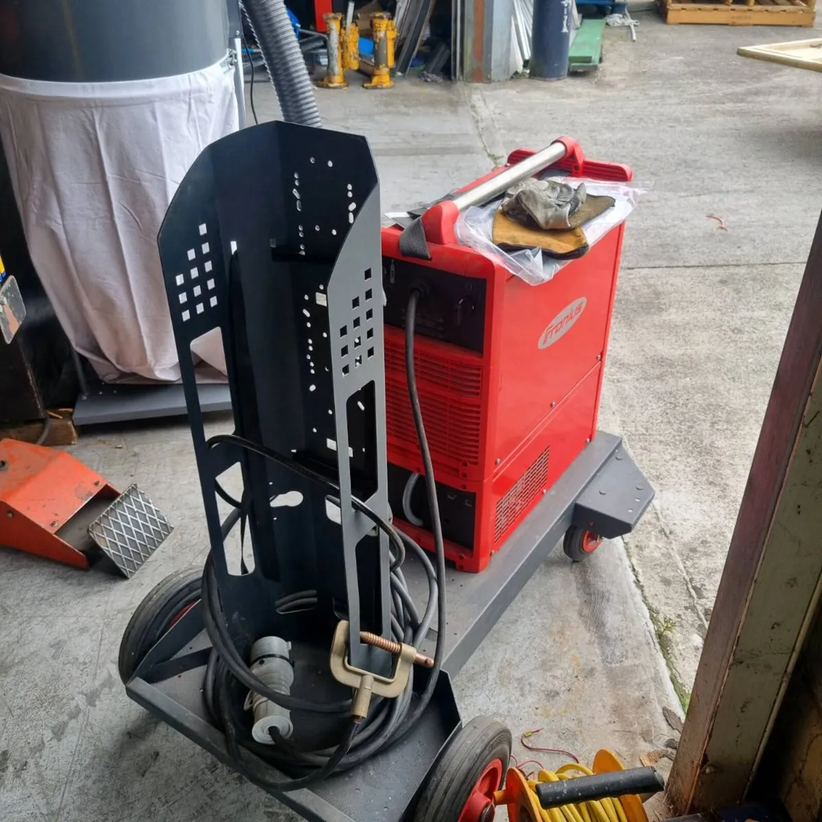 Fronius welder magic wave 2500 - Image 3