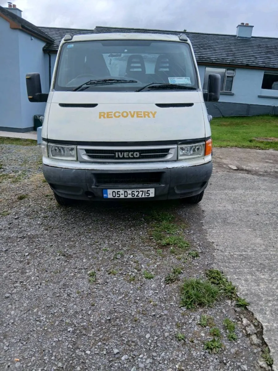 Recovery Truck - Image 1