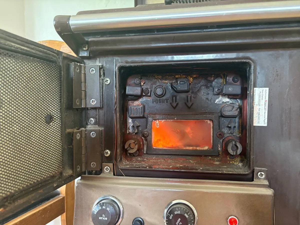 Stanley Super Star Oil Range Cooker - Image 2