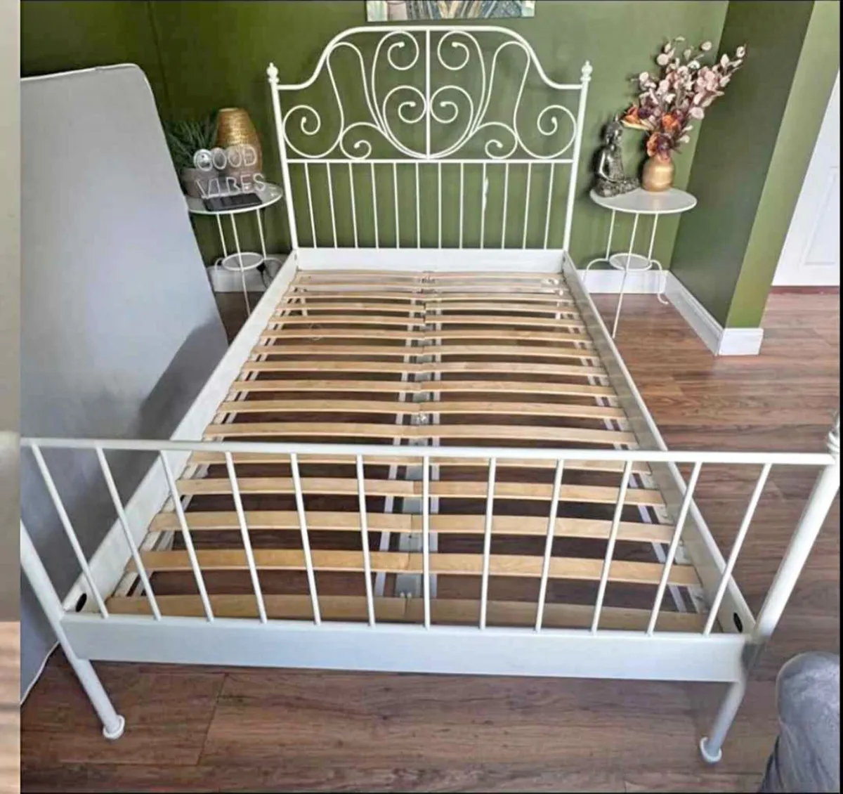 Beautiful Sturdy White Metal 4Ft 6” Double Bed - Image 1