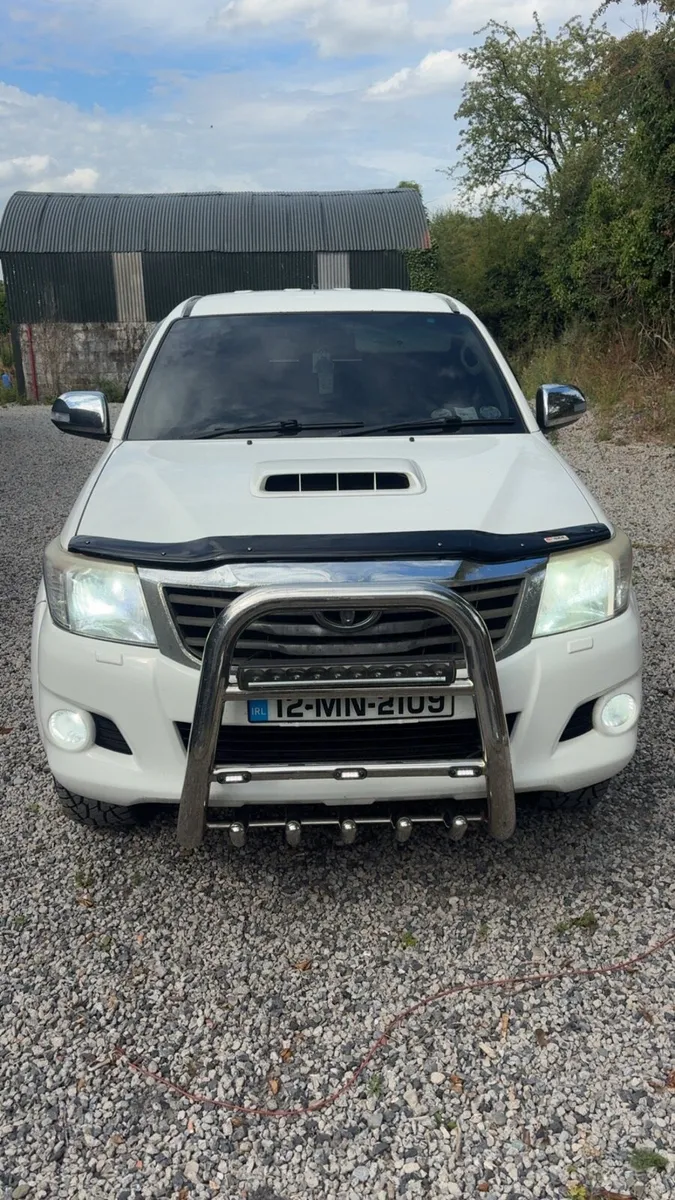Toyota Hilux - Image 3
