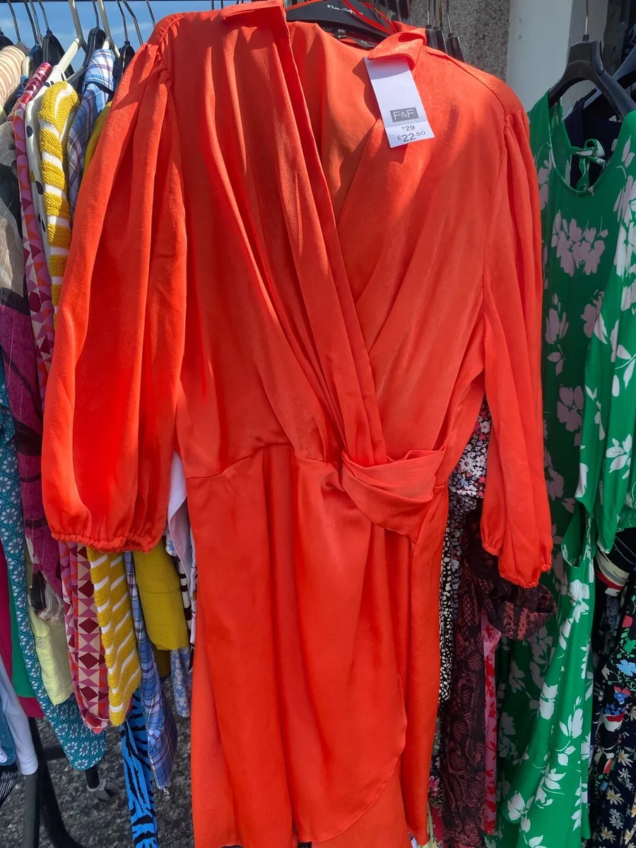 100 Items of Ladies Clothing - Image 4
