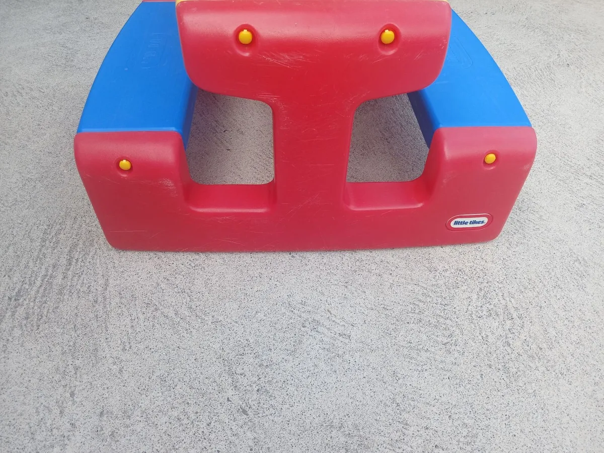Kids picnic table - Image 3