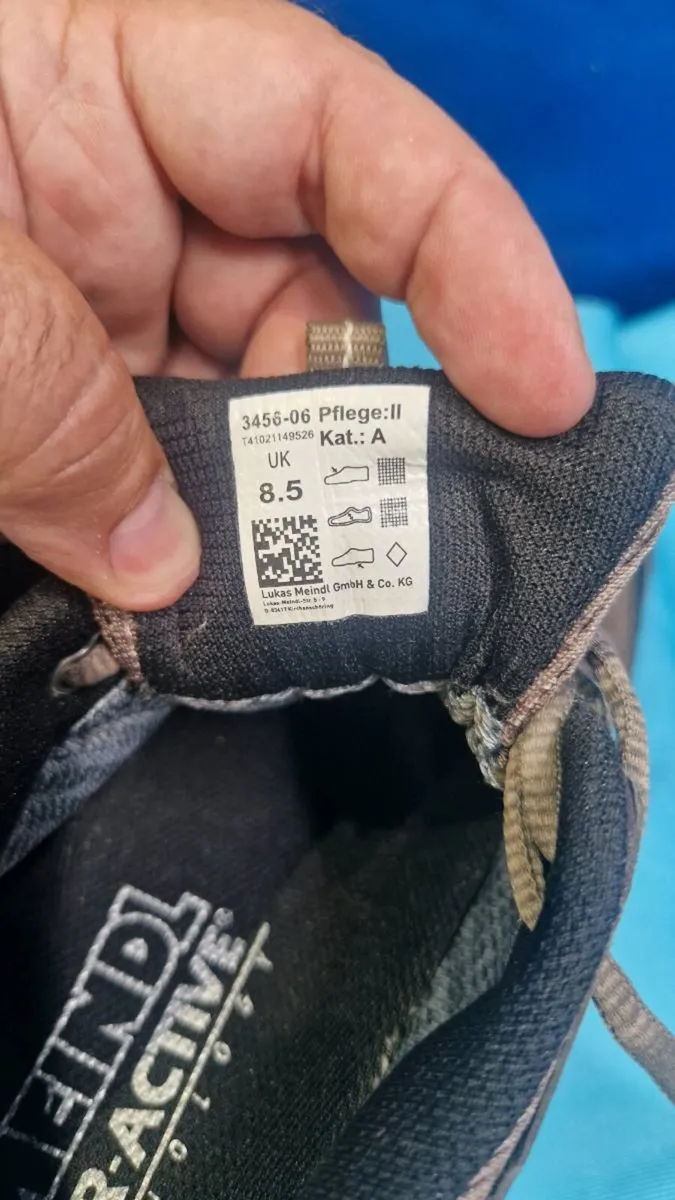 Meindl Air-Active Hiking Shoes — UK 8.5 - Image 3