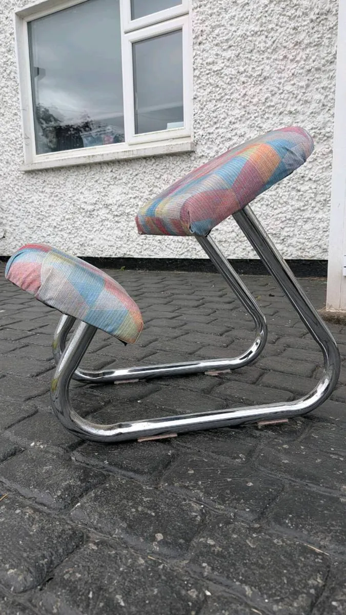 Knee Chair - Image 2