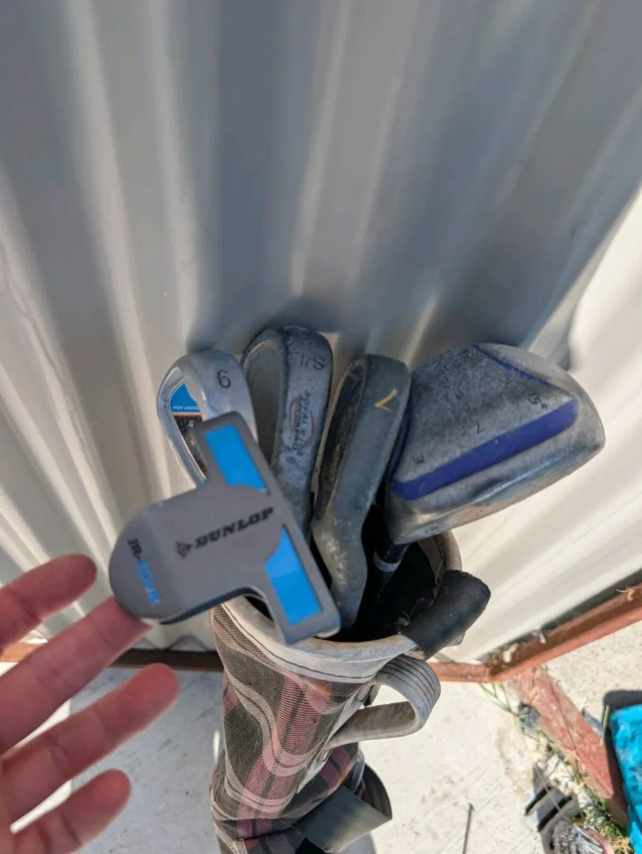 Junior Golf clubs suit 8 and under - Image 2