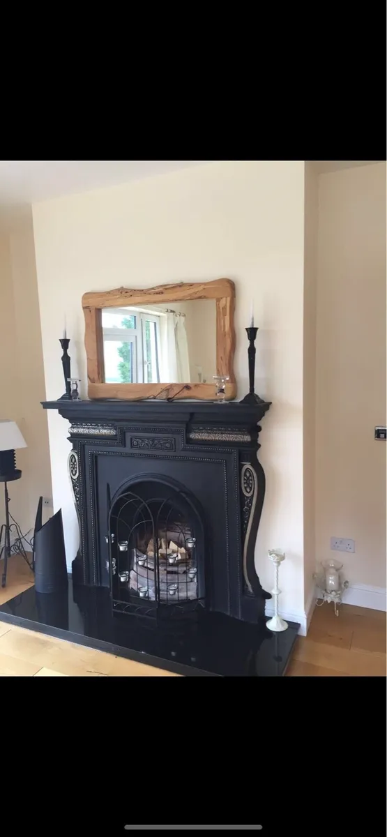 Beautiful cast iron fiteplace - Image 2