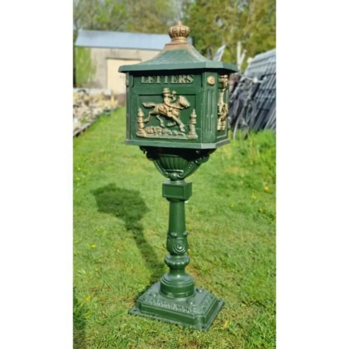 Cast Iron Freestanding Pole Post Box CH R 030 - Image 1