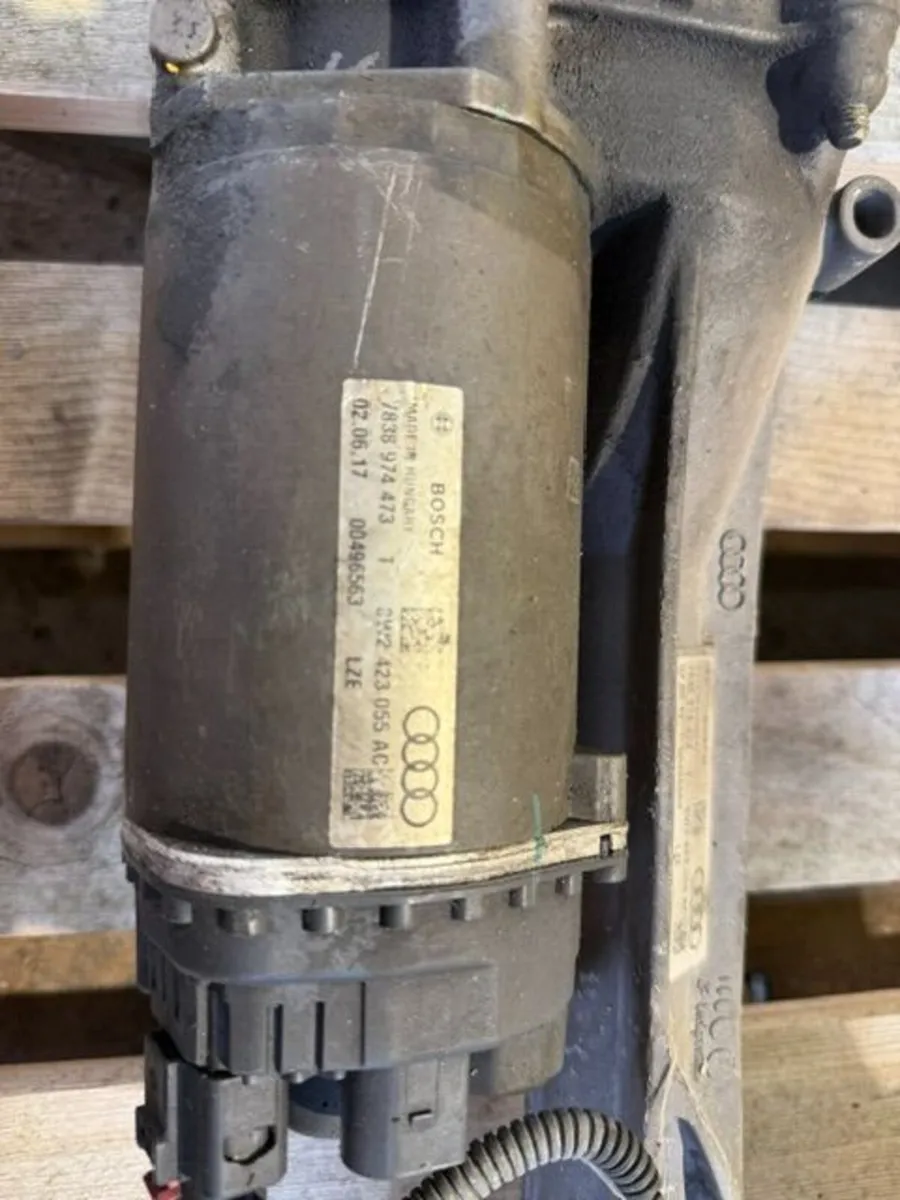 Audi A4 Steering Rack 8w2423055ac - Image 2