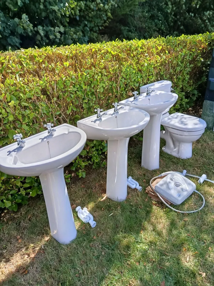 Bathroom Furniture - Image 3
