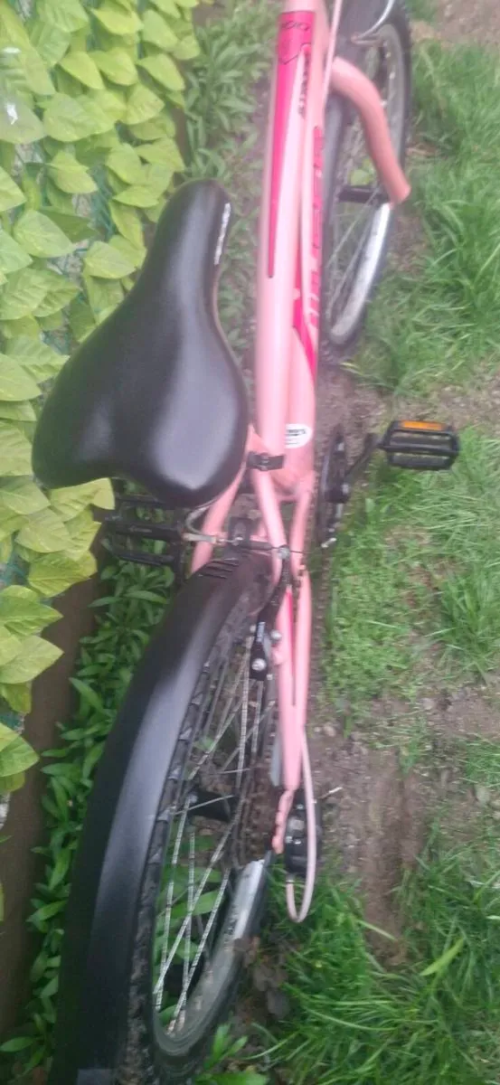 Girls wyser bike - Image 3