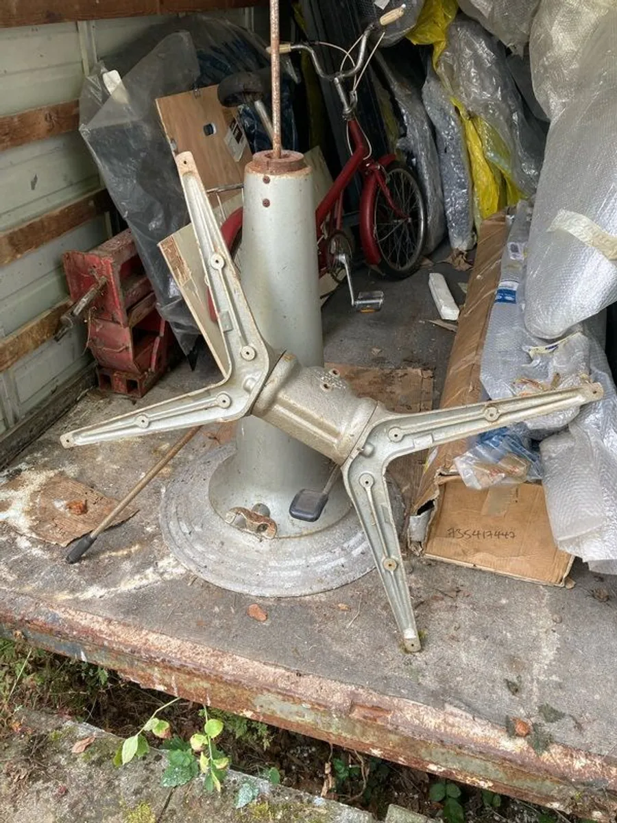 Architect's Table - Image 1