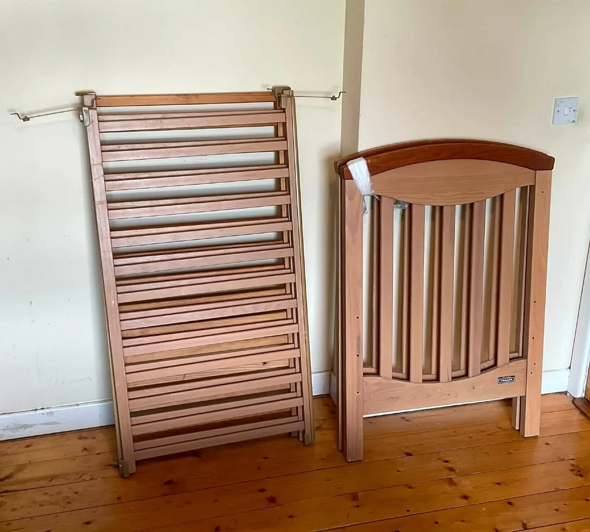 Solid Wood Baby Cot – Adjustable Base - Image 2