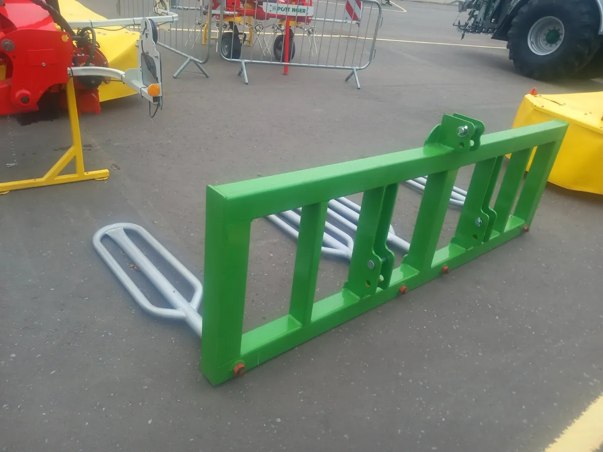 Double Bale handler - Image 1