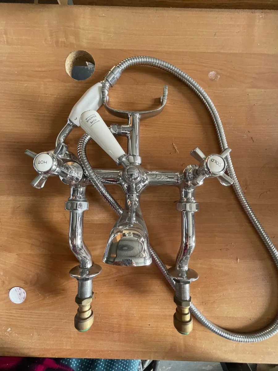 Heritage Bath Taps with Shower Head - Image 1