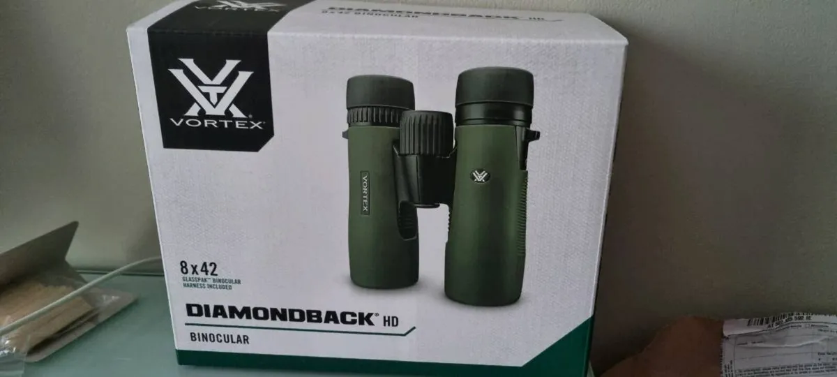 Vortex Diamondback HD 8x42 Binoculars