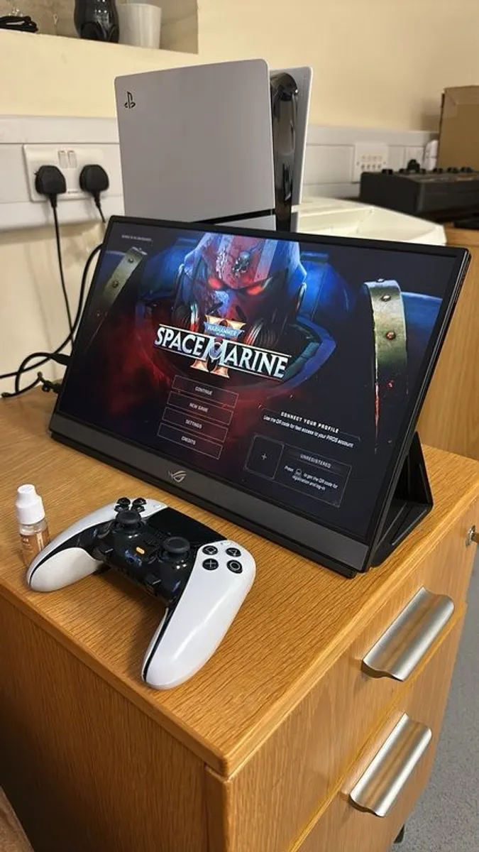 ASUS Rog Strix XG17AHPE 17.3" portable Gaming Monitor - Image 1