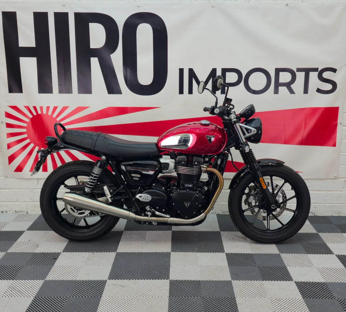 2024 Triumph Speedtwin 900 - Image 1