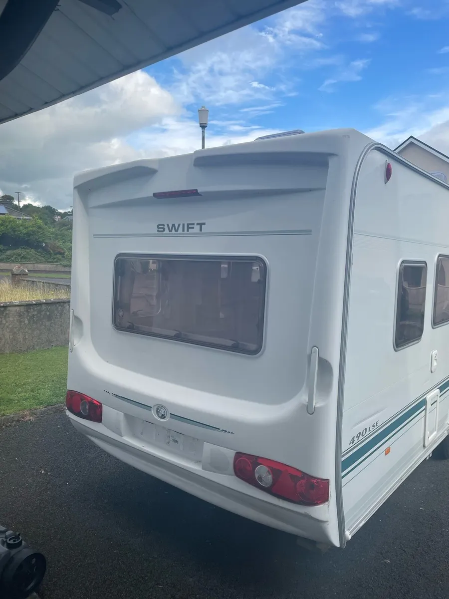 Caravan - Image 4