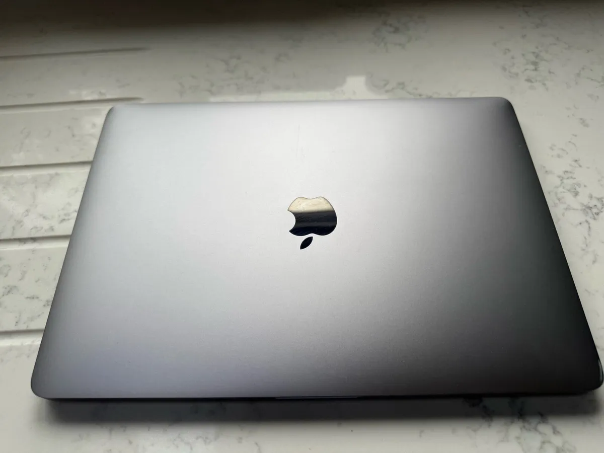 13” Apple Mac Book Pro M1 Touch Bar 2020 - Image 2