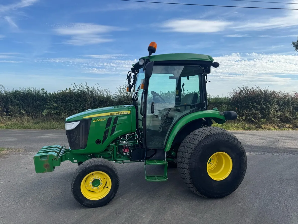 John Deere Compact Tractor - Image 1