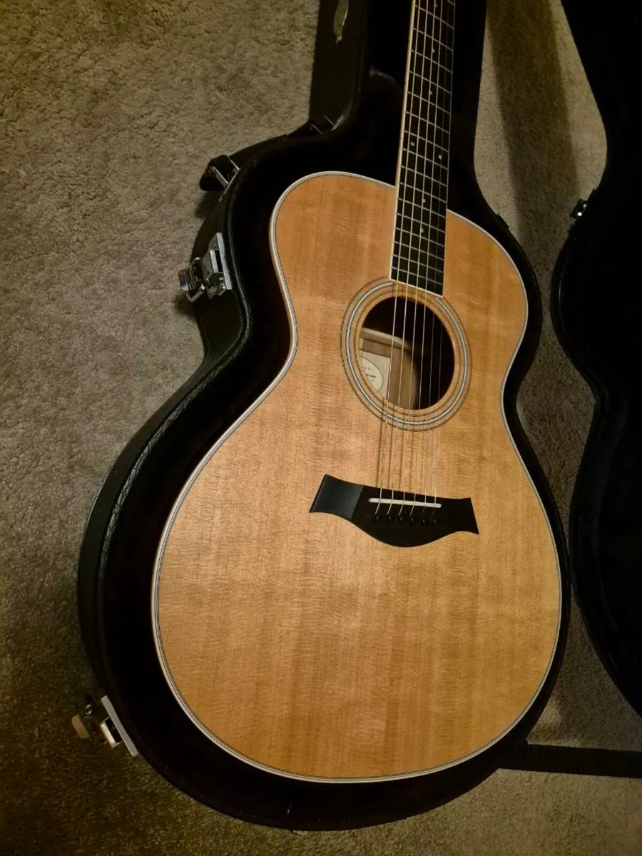Taylor gc3 (312) grand concert guitar - Image 1