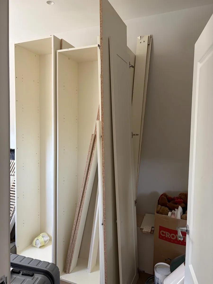 Wardrobe Doors Shaker Style immediate - Image 3