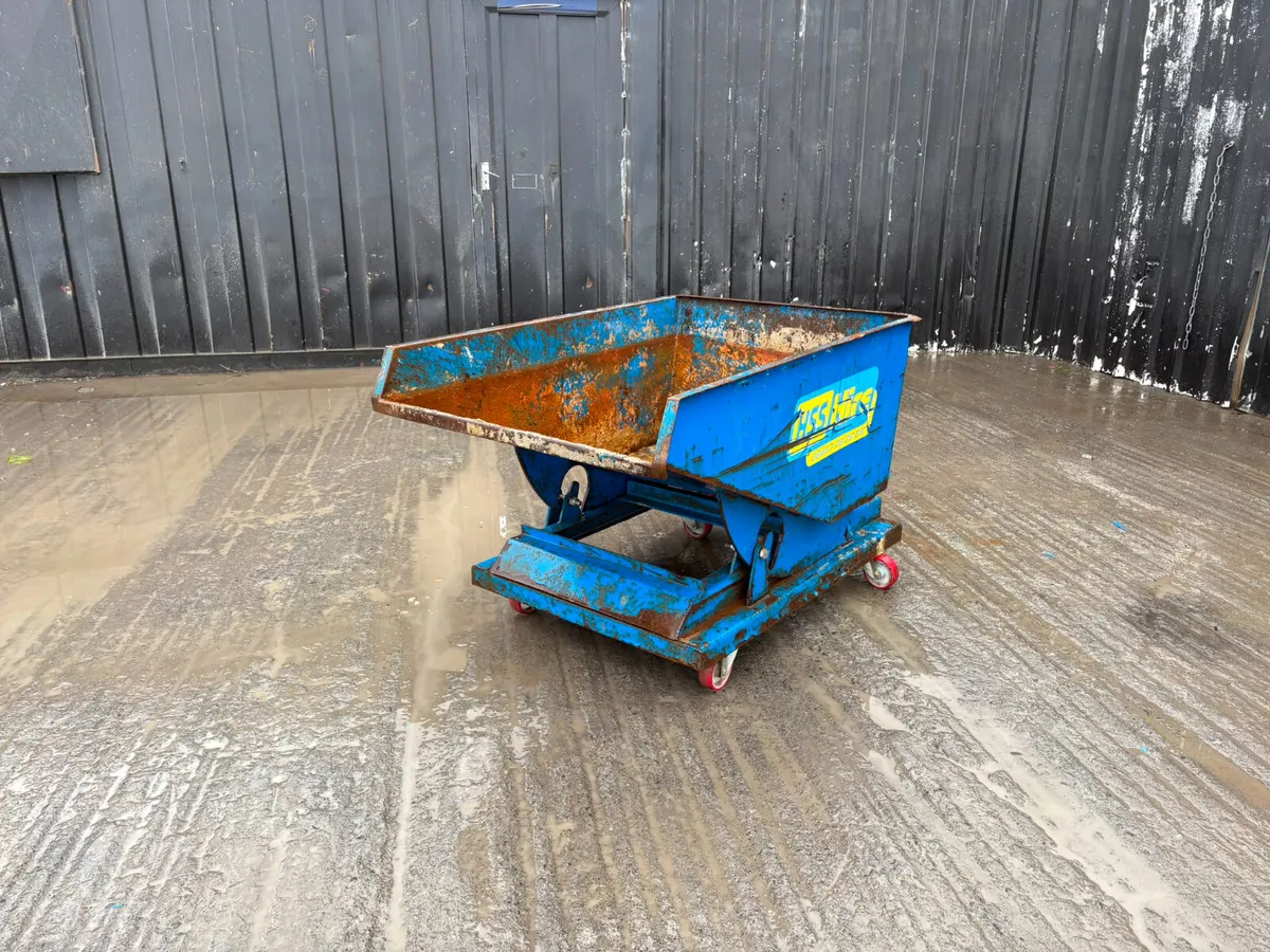 Tipping Skip To Suit Forklift - Image 2