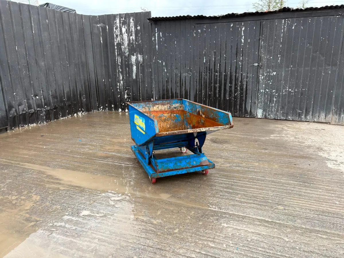 Tipping Skip To Suit Forklift - Image 1